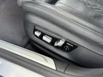 BMW 745 7-serie 745e High Executive M Pakket Schiebe