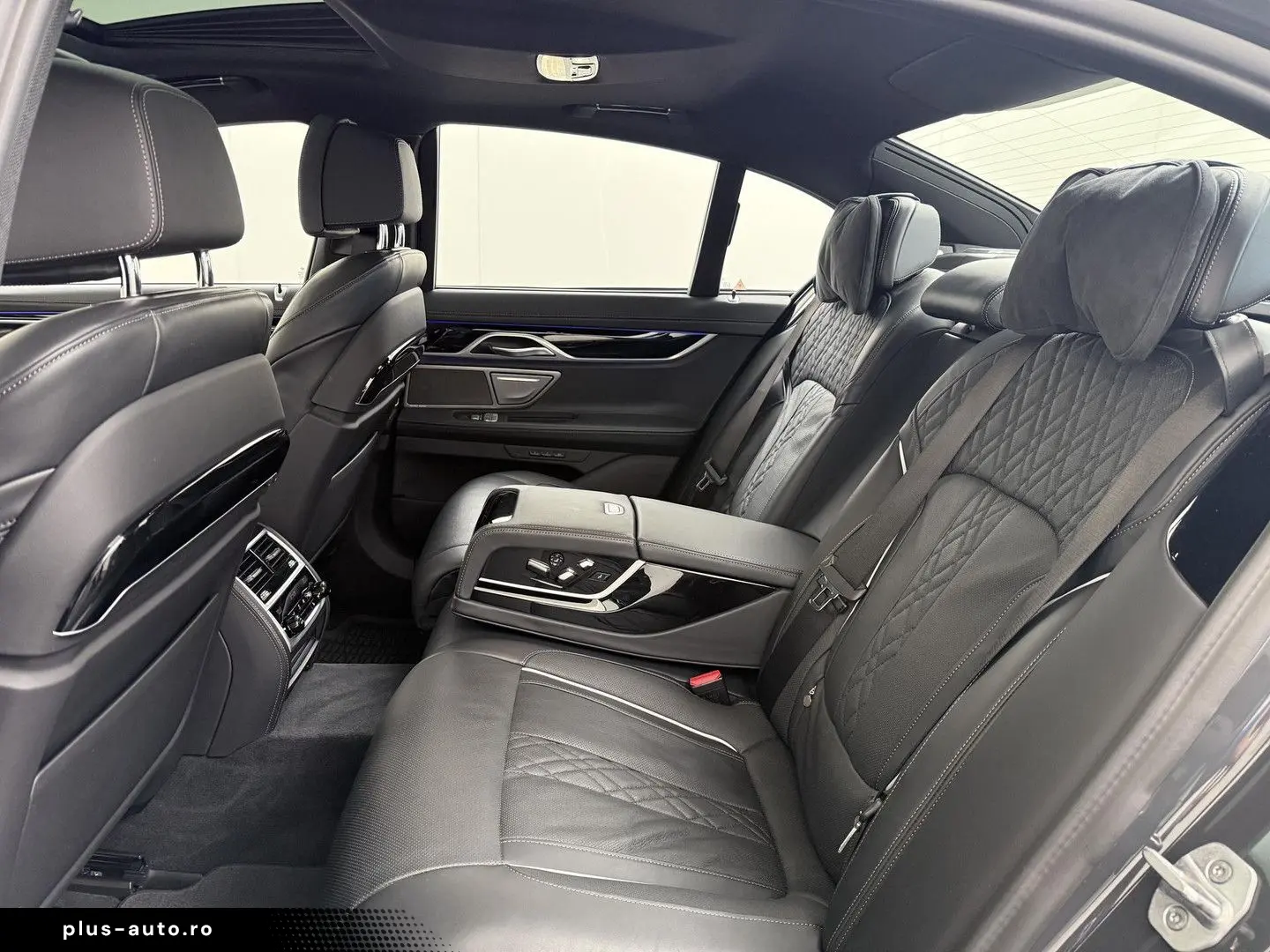 BMW 745 7-serie 745e High Executive M Pakket Schiebe