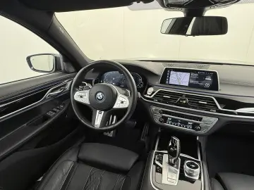 BMW 745 7-serie 745e High Executive M Pakket Schiebe