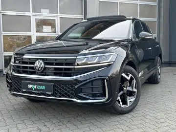 VW Touareg 3.0 TDI R-Line Matrix Panorama Massage