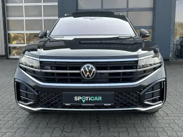 VW Touareg 3.0 TDI R-Line Matrix Panorama Massage