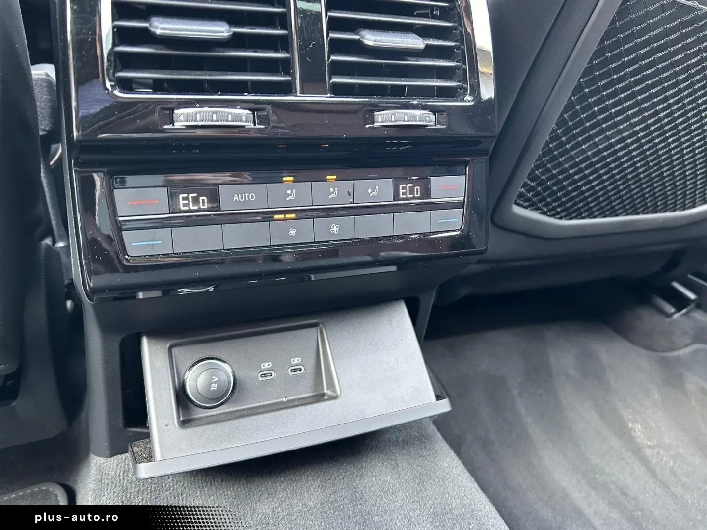 VW Touareg 3.0 TDI R-Line Matrix Panorama Massage