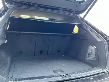 VW Touareg 3.0 TDI R-Line Matrix Panorama Massage