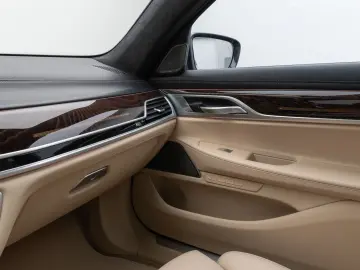 BMW 740d xD M Sport GSD 360  Laser HUD H K SoftClose