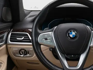 BMW 740d xD M Sport GSD 360  Laser HUD H K SoftClose