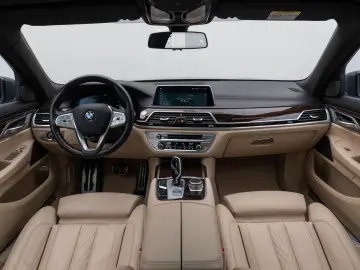 BMW 740d xD M Sport GSD 360  Laser HUD H K SoftClose