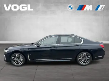 BMW 750i xDrive Limousine