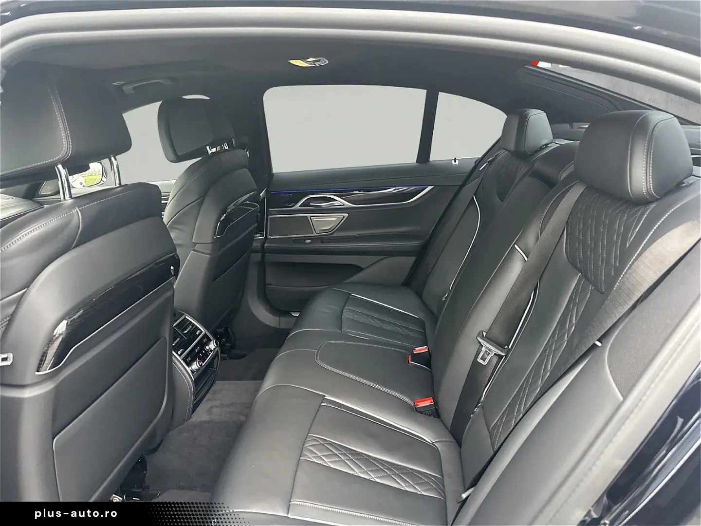 BMW 750i xDrive Limousine