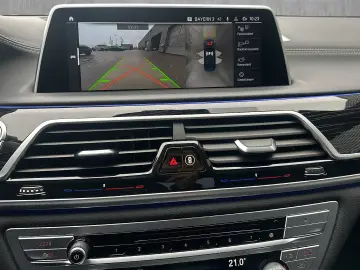 BMW 750i xDrive Limousine