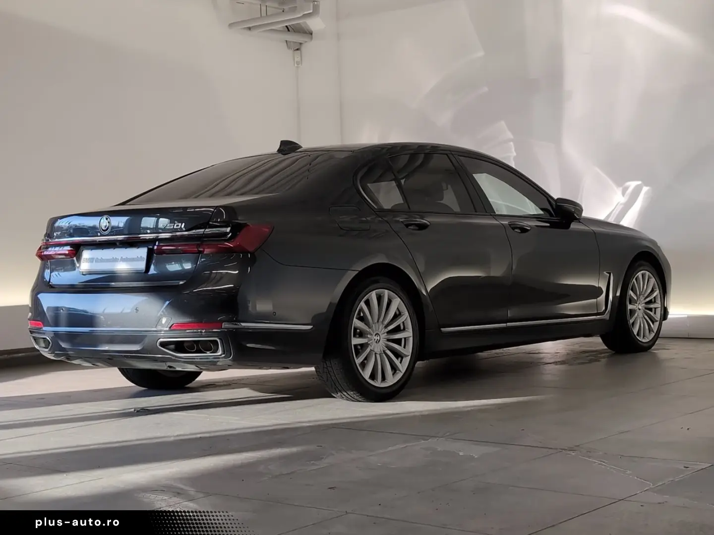 BMW 750i xDrive Limousine Navi LED Glasdach Standhz