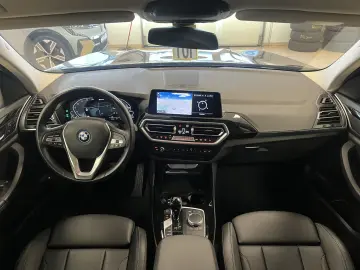 BMW X3 xDrive 30 e AHK LED Navi dig.Cockpit Leder