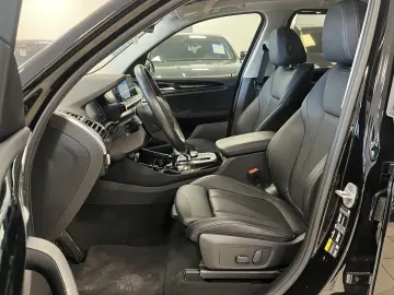 BMW X3 xDrive 30 e AHK LED Navi dig.Cockpit Leder