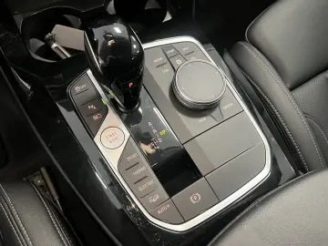 BMW X3 xDrive 30 e AHK LED Navi dig.Cockpit Leder