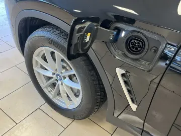 BMW X3 xDrive 30 e AHK LED Navi dig.Cockpit Leder