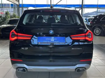 BMW X3 xDrive 30 e AHK LED Navi dig.Cockpit Leder