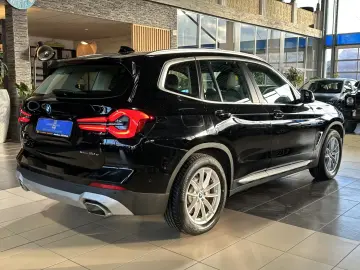 BMW X3 xDrive 30 e AHK LED Navi dig.Cockpit Leder
