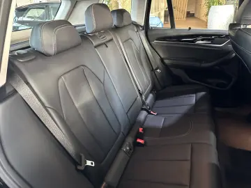 BMW X3 xDrive 30 e AHK LED Navi dig.Cockpit Leder