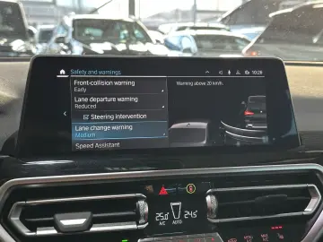 BMW X3 xDrive 30 e AHK LED Navi dig.Cockpit Leder