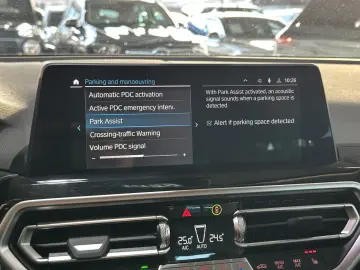 BMW X3 xDrive 30 e AHK LED Navi dig.Cockpit Leder