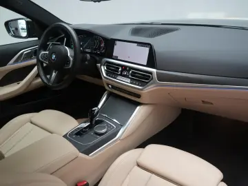 BMW 420 i Coupe M Sport Leder ACC Kamera Virtual H&K