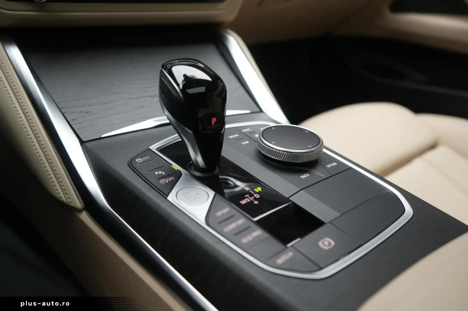 BMW 420 i Coupe M Sport Leder ACC Kamera Virtual H&K