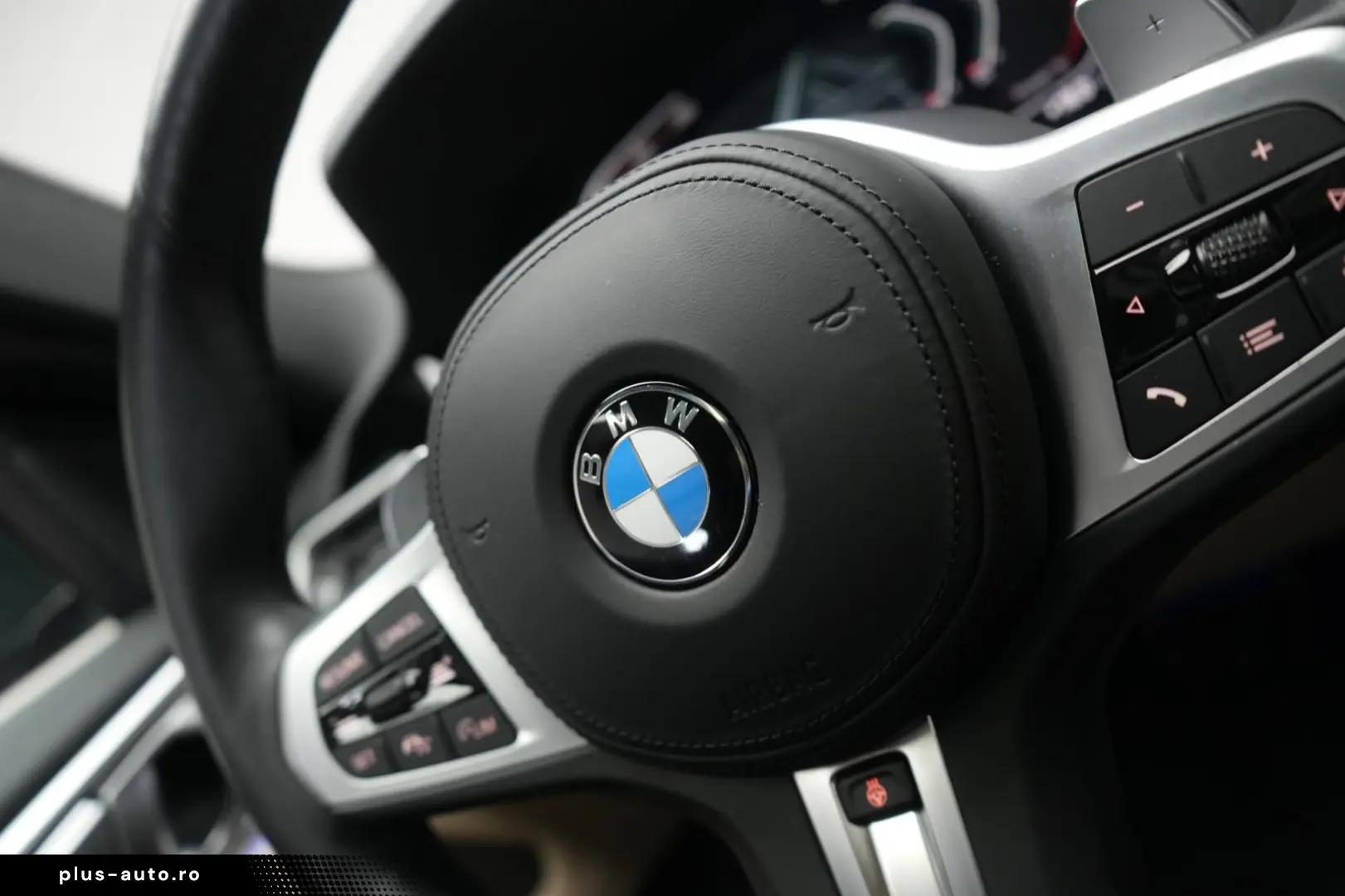 BMW 420 i Coupe M Sport Leder ACC Kamera Virtual H&K