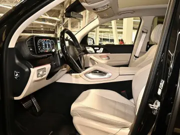 MERCEDES-BENZ GLS 580 4M AMG Line