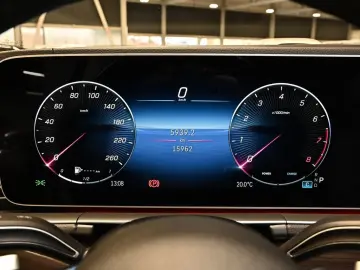 MERCEDES-BENZ GLS 580 4M AMG Line