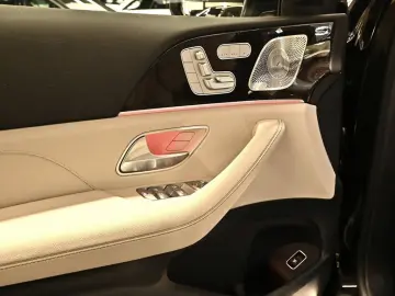 MERCEDES-BENZ GLS 580 4M AMG Line