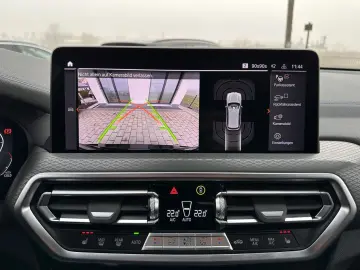 BMW X3 xDrive 30d MSport Laser AHK Kamera Leder SthZ