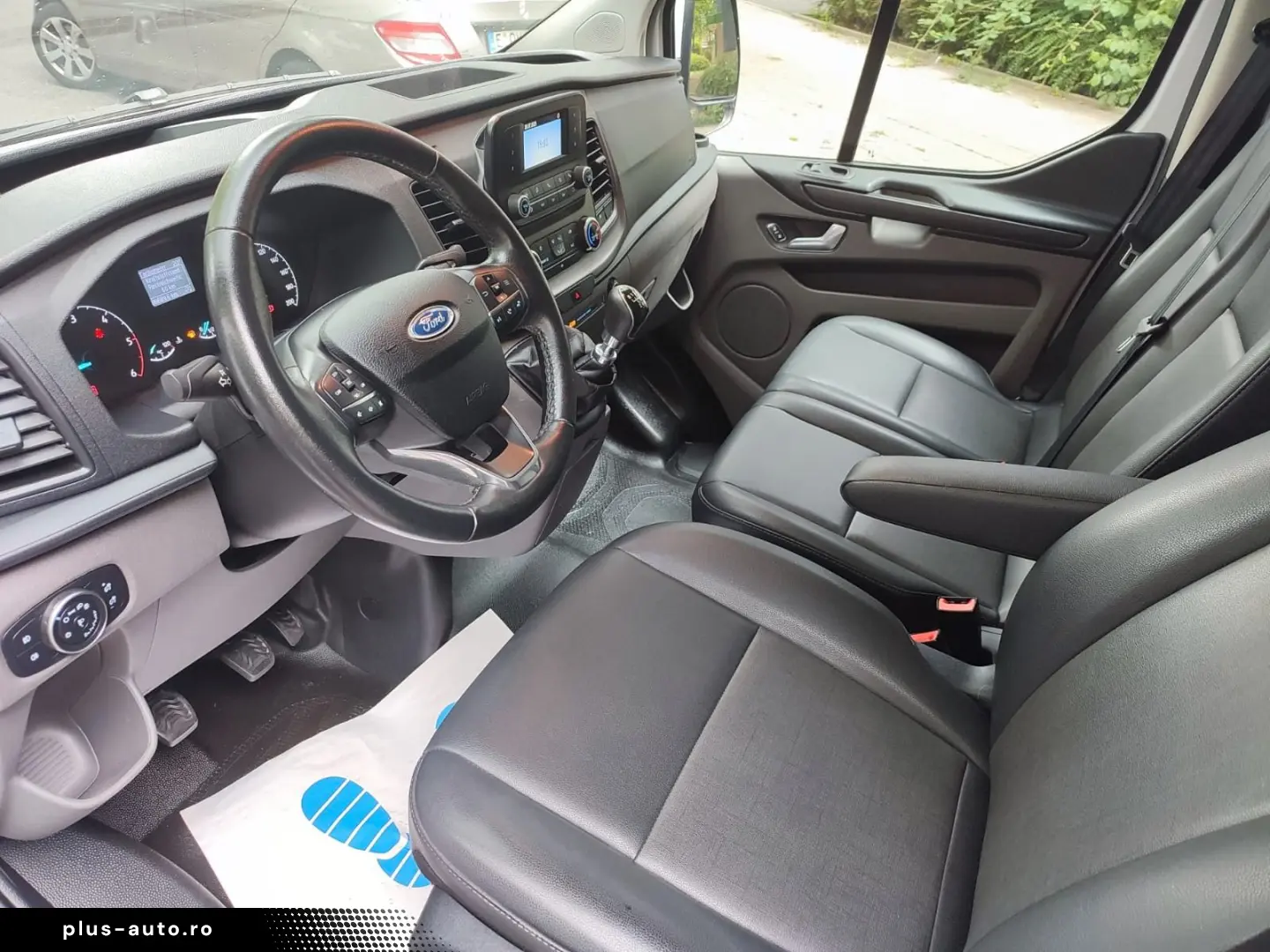 FORD Transit Tourneo Custom Kombi 320 L1 Trend 9Sitze