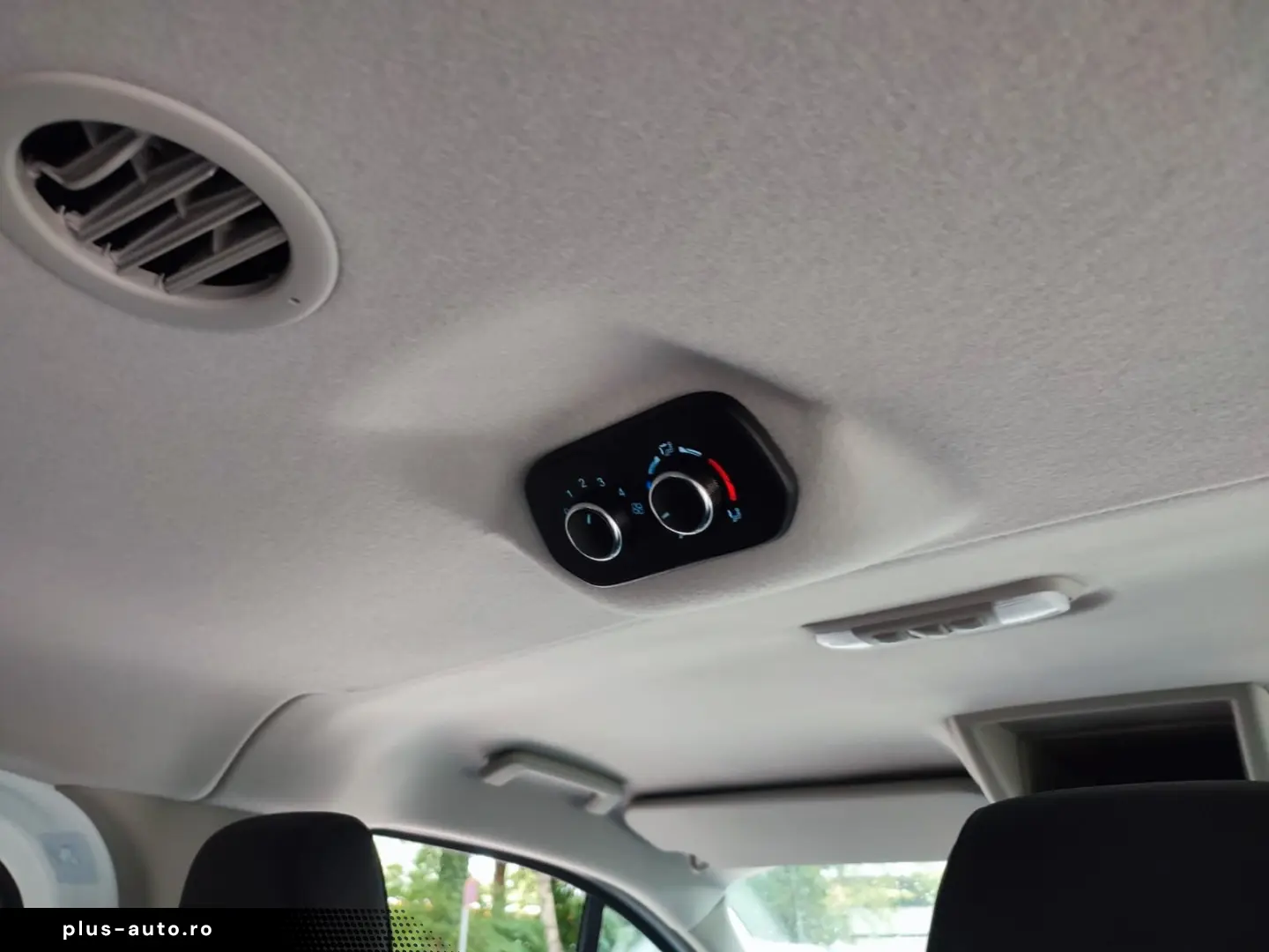 FORD Transit Tourneo Custom Kombi 320 L1 Trend 9Sitze