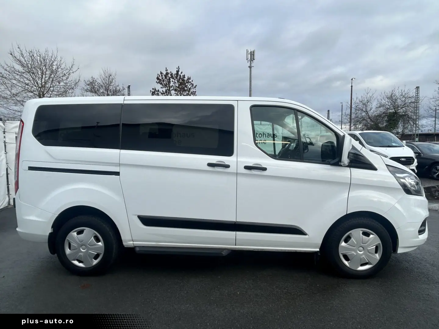 FORD Transit Custom 2.0 TDCi 320 L1 Trend   9-SITZER