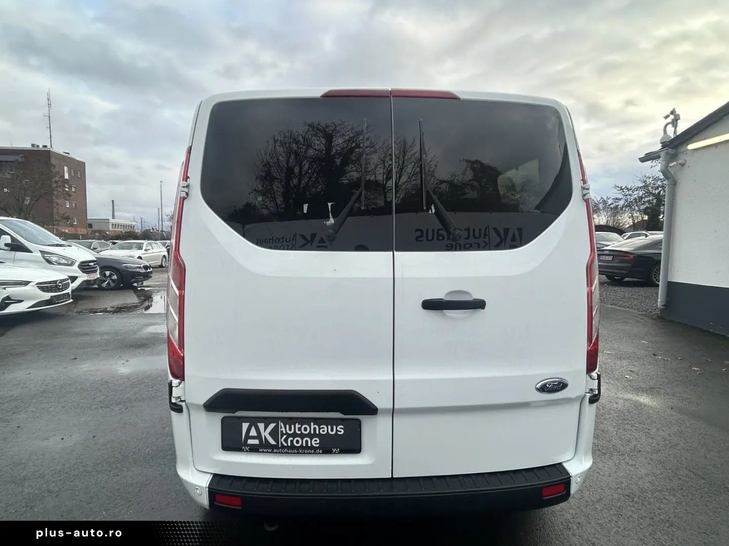 FORD Transit Custom 2.0 TDCi 320 L1 Trend   9-SITZER