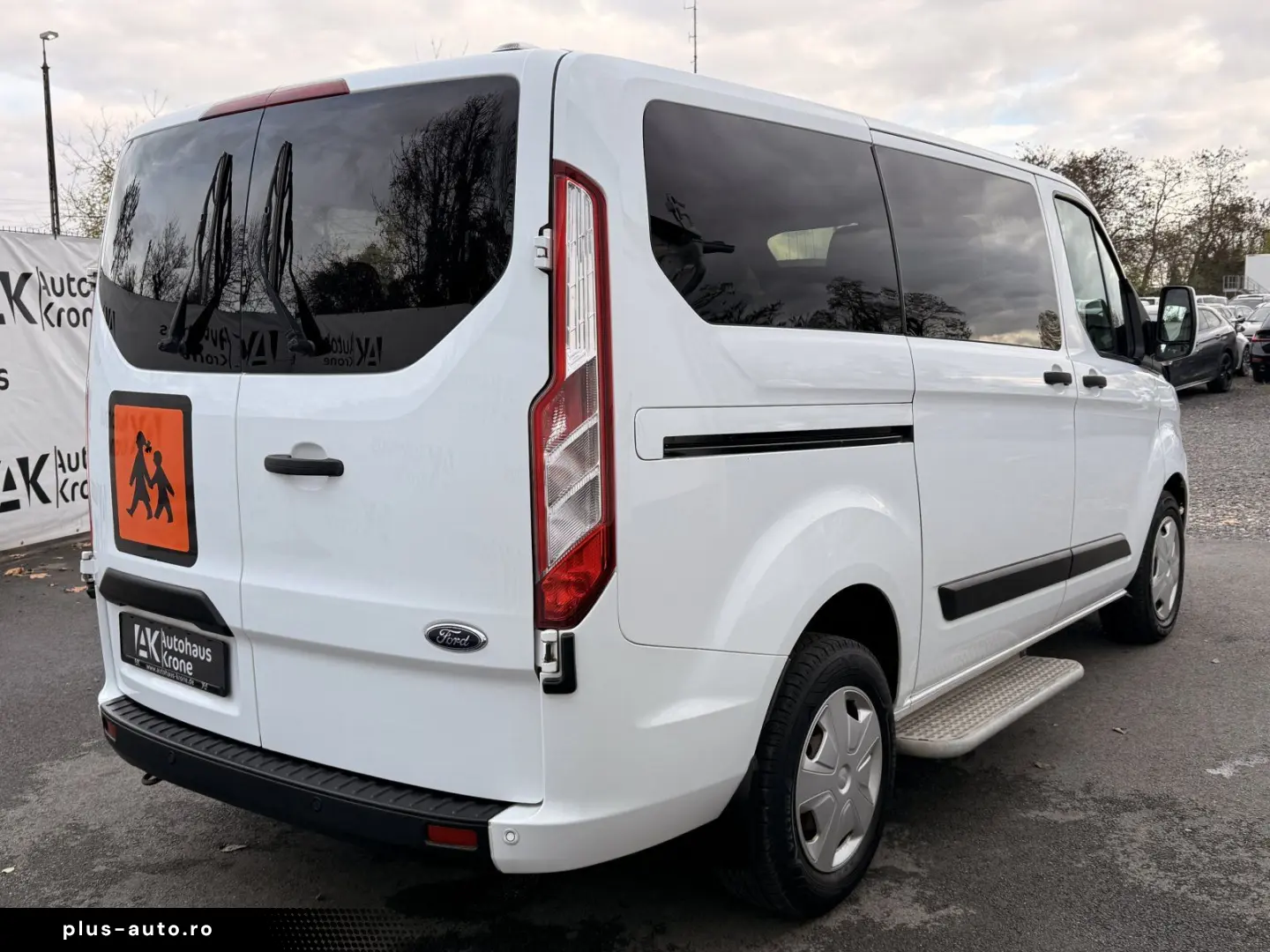 FORD Transit Custom 2.0 TDCi 320 L1 Trend  9-SITZER K