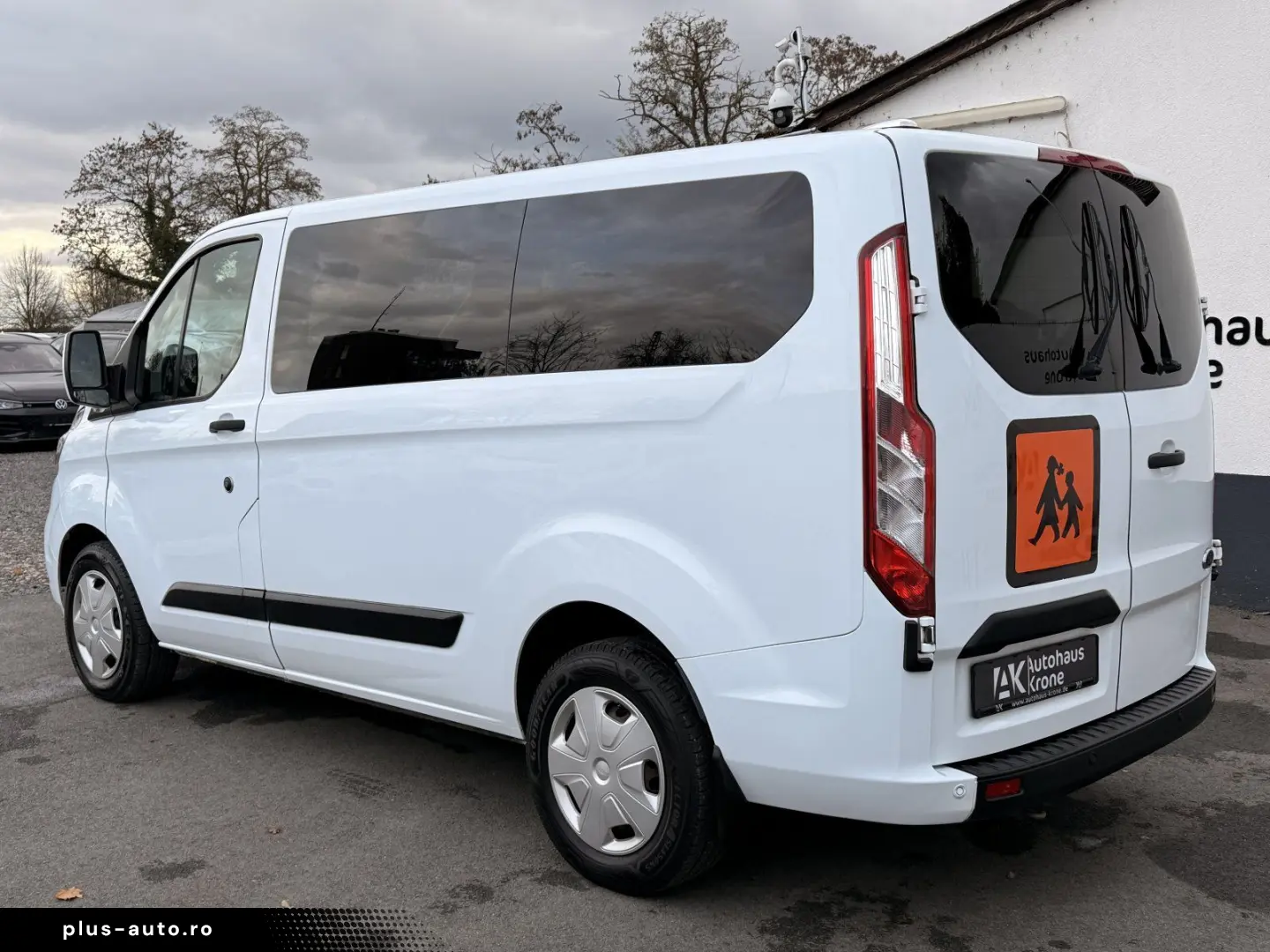 FORD Transit Custom 2.0 TDCi 320 L1 Trend  9-SITZER K