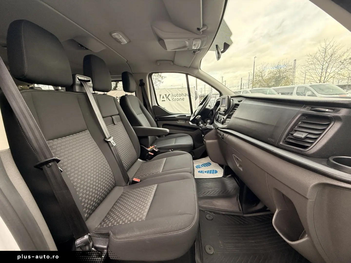 FORD Transit Custom 2.0 TDCi 320 L1 Trend  9-SITZER K