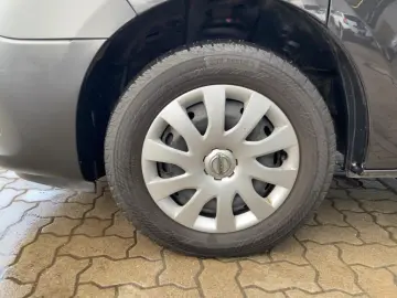 NISSAN NV300 Kombi COMFORT L1H1 2 7t 8-Sitzer Klima