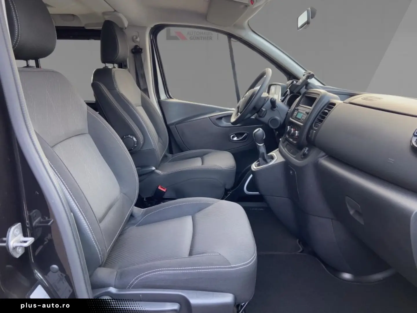 NISSAN NV300 Kombi COMFORT L1H1 2 7t 8-Sitzer Klima