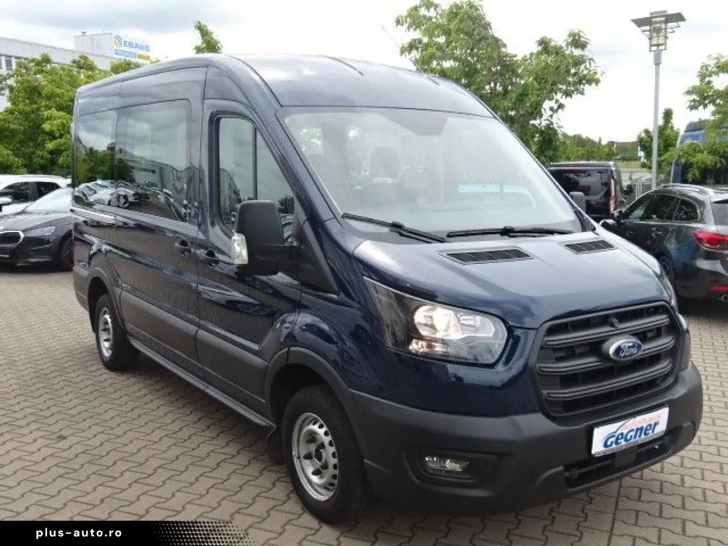 FORD Transit Kombi 310 L2H2 Doppelklima 9-Sitze