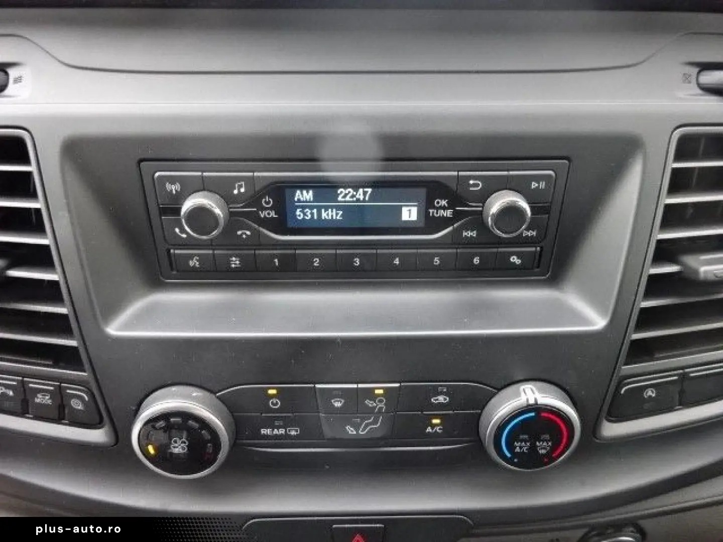 FORD Transit Kombi 310 L2H2 Doppelklima 9-Sitze