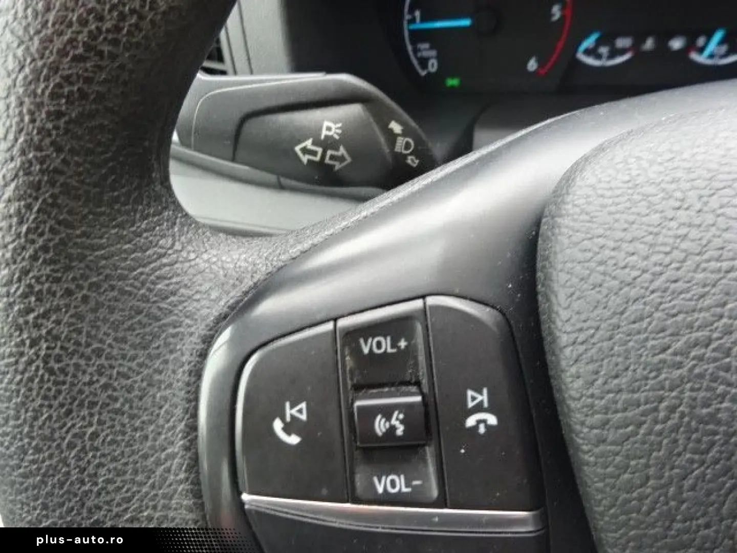 FORD Transit Kombi 310 L2H2 Doppelklima 9-Sitze