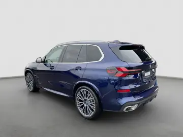 BMW X5 xDrive 40d M-Sport Navi LED  Panoramic HUD B&W