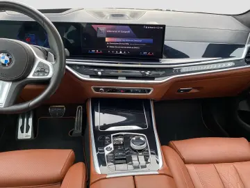 BMW X5 xDrive 40d M-Sport Navi LED  Panoramic HUD B&W