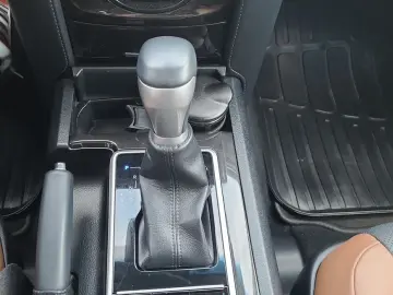 TOYOTA Land Cruiser 2.8 D-4D Automatik TEC-Edition