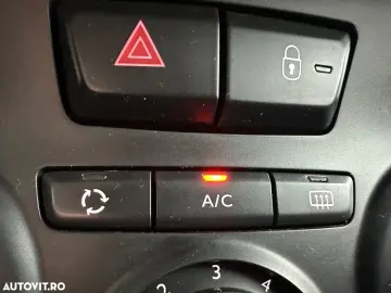 Peugeot 208 2019 128K km EURO 6