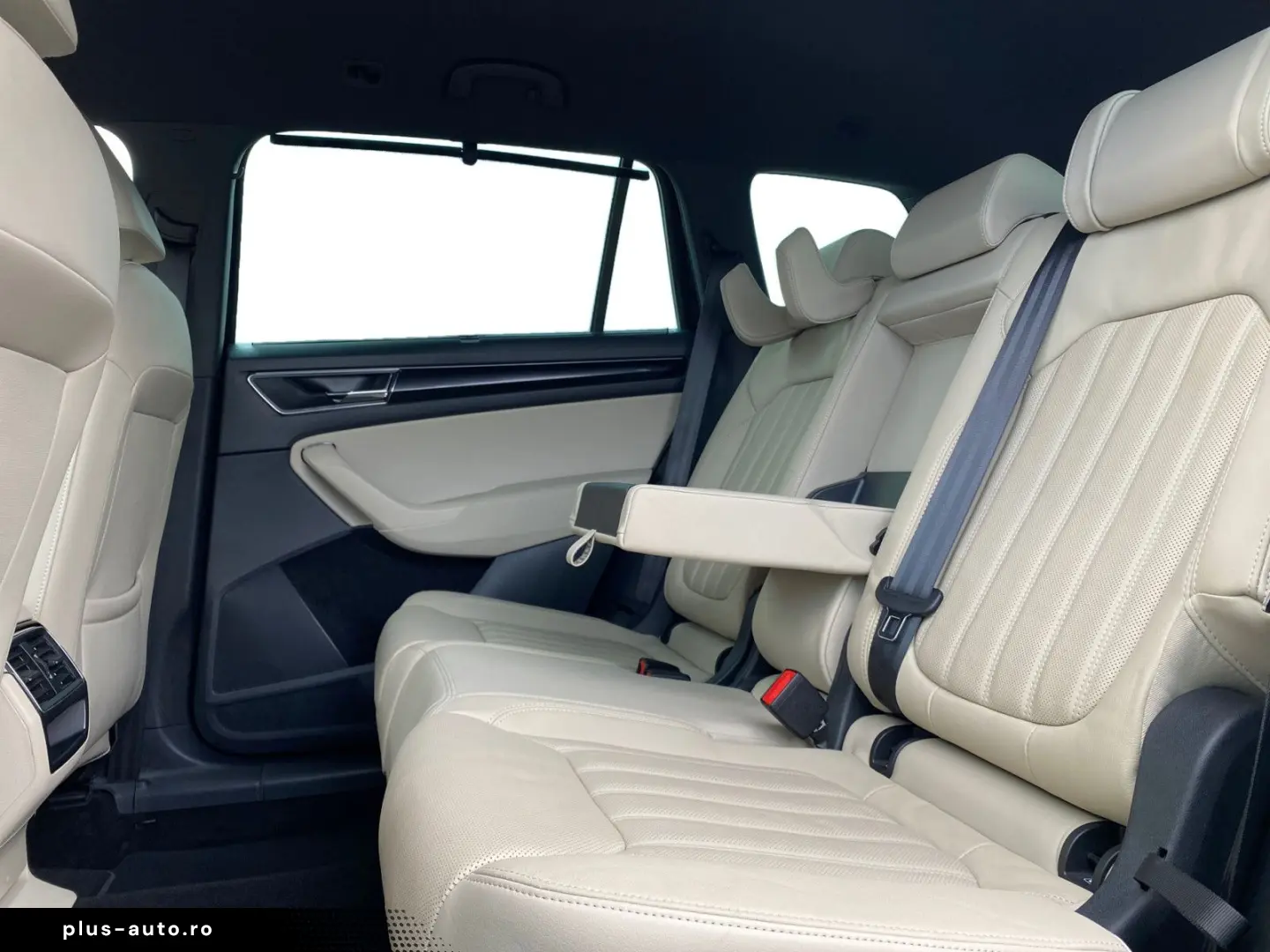 SKODA Kodiaq 1.5 TSI DSG L&K AHK ACC Navi Kamera LED