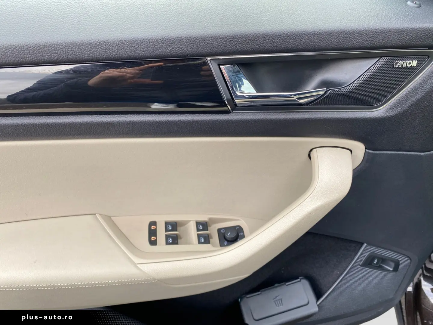 SKODA Kodiaq 1.5 TSI DSG L&K AHK ACC Navi Kamera LED