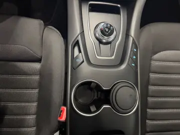 FORD Mondeo 2.0 EcoBlue Aut. Titanium