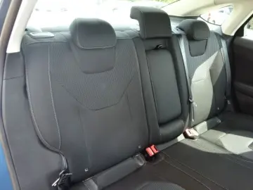 FORD Mondeo 187PS Autm. Hybrid Titanium Navi Tempomat